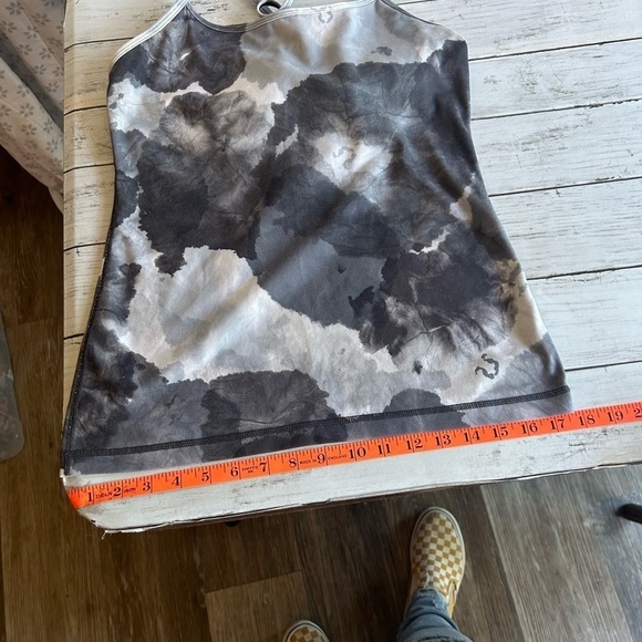 Lululemon Power Y Tank
White Coal Tinted Canvas Super size 8 - Picture 7 of 9